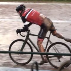 Cyclo-cross de Chateau-Chinon : Mathieu Perroux 4ème et Romain CHARLES  7ème