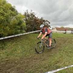 Cyclo Cross de Gigny, Mathieu Perroux 3 ème Scrach (1er Espoir)