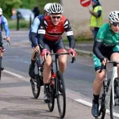 Gp Fsgt du Breuil, Cat.2 Maxime 6 ème, Edwin 14 ème, Romain 16 ème, Cat. 4 Cyril Perroux 6 ème, Cat.5 Remi Picard AB Merci à Noel et Roland pour les photos