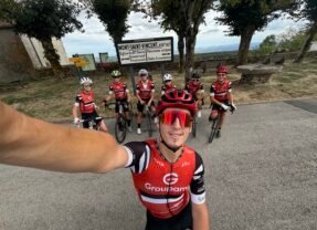 Entrainement de l&rsquo;école de vélo sur les pentes du Mont-Saint-Vincent