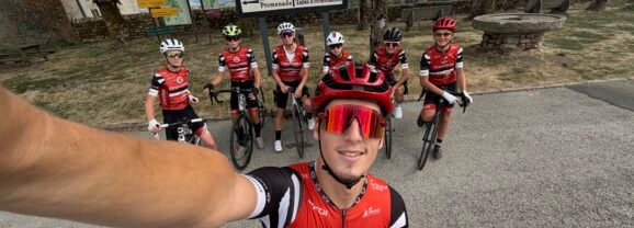 Entrainement de l&rsquo;école de vélo sur les pentes du Mont-Saint-Vincent